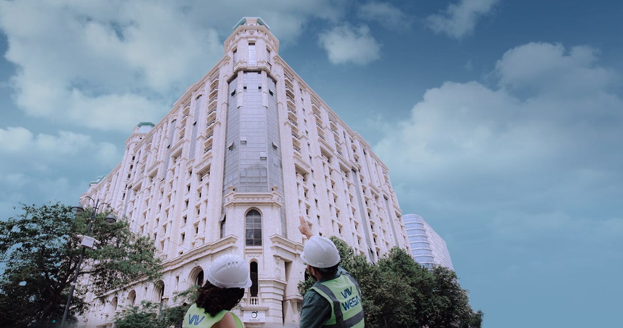 Deluxe Palace