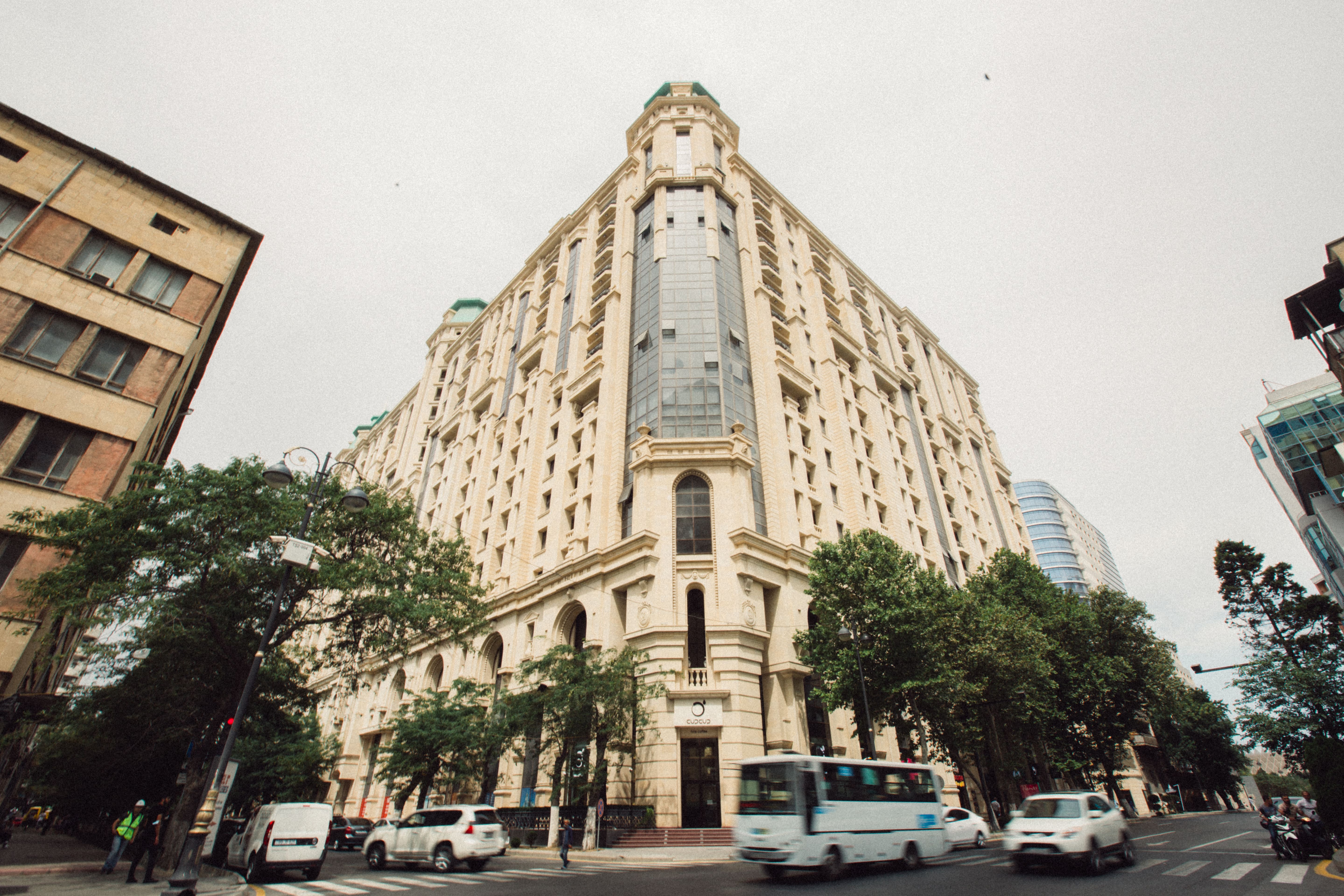 Deluxe Palace